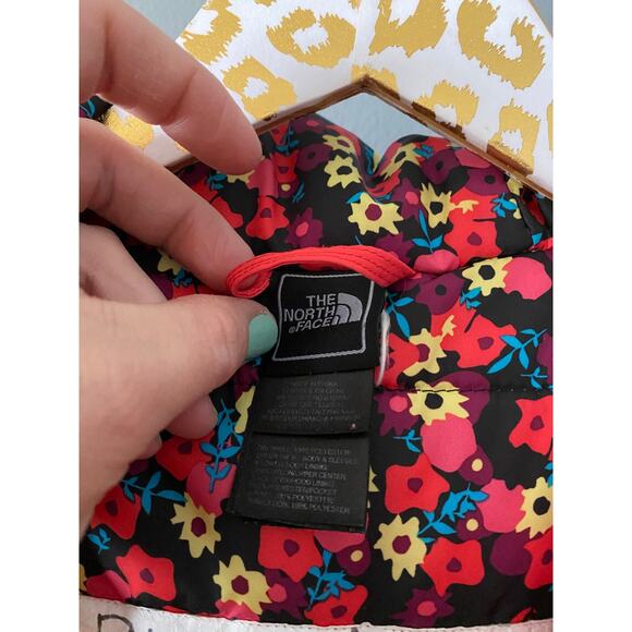 The North Face Girls Heatseeker Jacket | Large - Picture 6 of 8